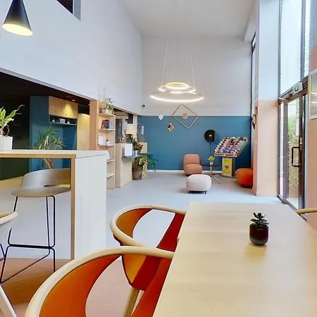 City Residence Aix-En-Provence-2